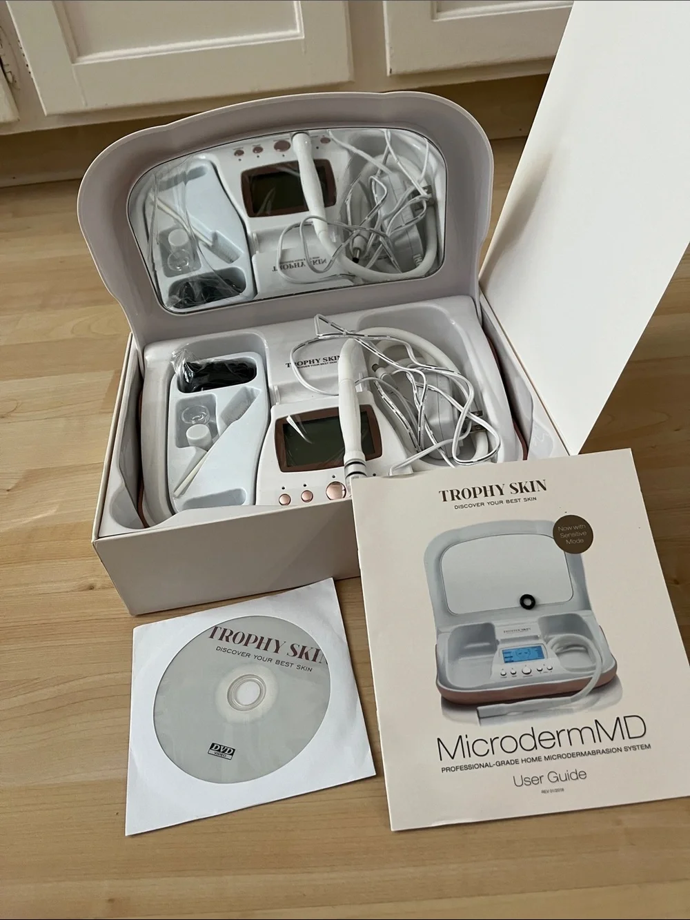 Trophy Skin MicrodermMD Professional Home Microdermabrasion System - White